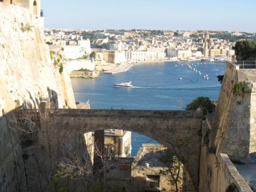 LA VALETTE, LE CHEF D’ŒUVRE DES CHEVALIERS