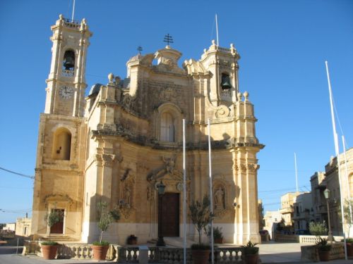 Jeep Safari di Gozo e gita in barca a Comino