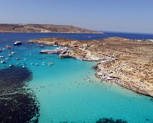 Comino y la Laguna Azul