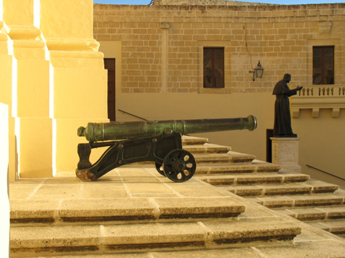 Visites guidées dʹune journée à Malte et à Gozo.