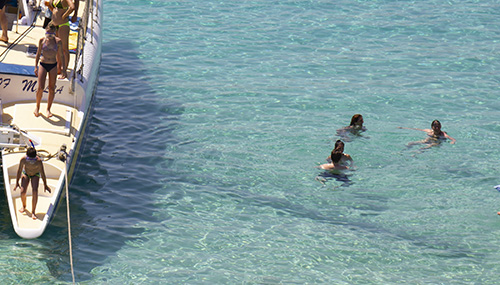 Catamaran Charter (up to 14 people)