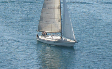 Location de yacht privé avec skipper pour une journée