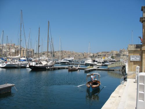 TOUR DELLE TRE CITTAʹ - Mezza Giornata (Mattina)